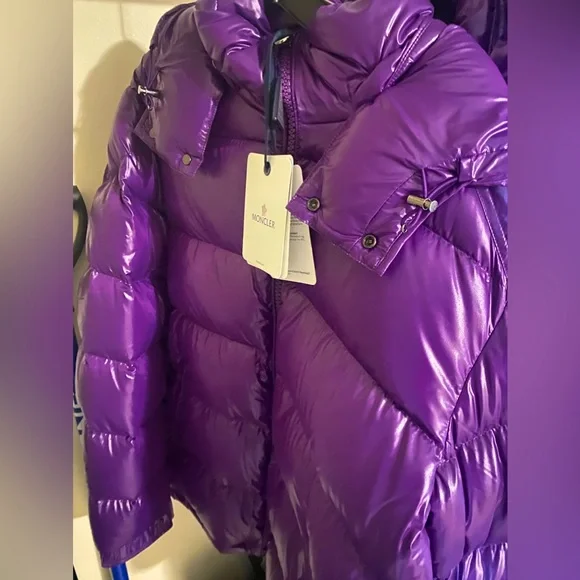 moncler maya size 4